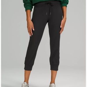 Lululemon Ready to Rulu High-Rise Jogger Crop